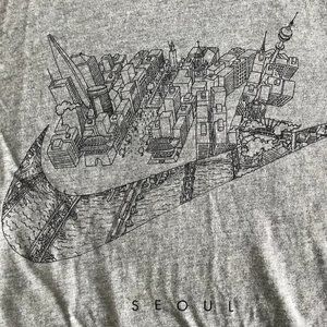 Men's Nike Seoul Limited Edition Tee (XL)